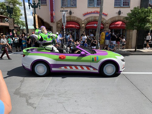 Buzz Lightyear at the Disney Hollywood Studios • <a style="font-size:0.8em;" href="http://www.flickr.com/photos/28558260@N04/51677698949/" target="_blank">View on Flickr</a>