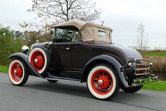 Ford Model A Roadster DeLuxe 1930