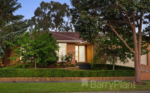 44 Chappell Dr, Wantirna South VIC 3152