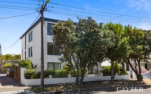 8/72 Withers Street, Albert Park VIC