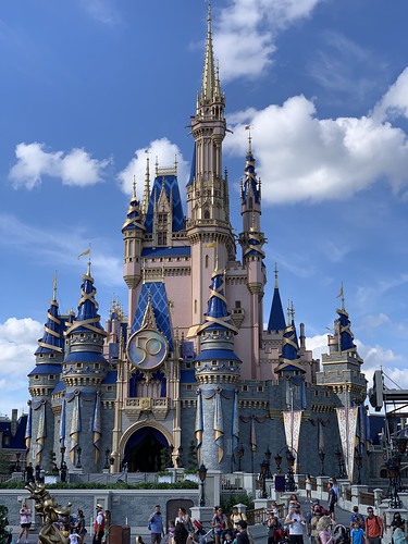 Walt Disney World 50th: Cinderella Castle • <a style="font-size:0.8em;" href="http://www.flickr.com/photos/28558260@N04/51707645999/" target="_blank">View on Flickr</a>