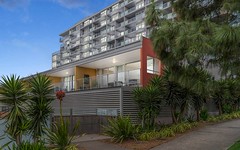 12/4 Saltriver Place, Footscray VIC