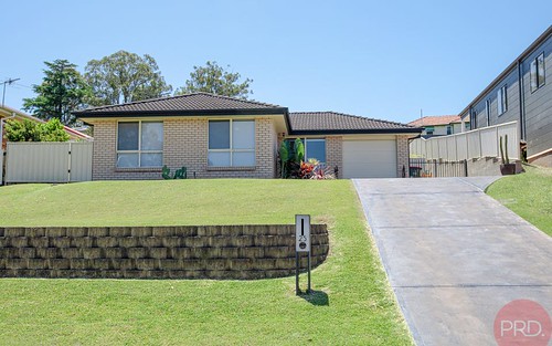 25 St Fagans Parade, Rutherford NSW