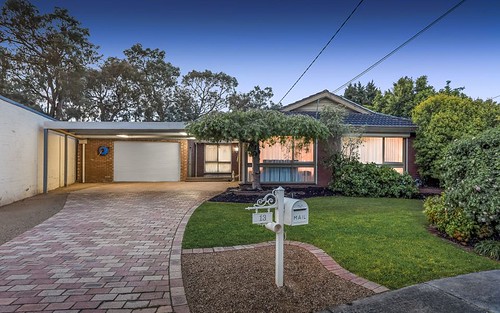 13 Thornley Cl, Ferntree Gully VIC 3156