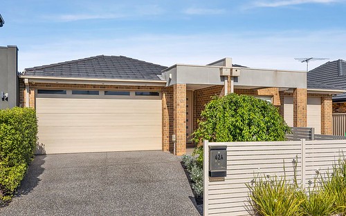 42a Walters Av, Airport West VIC 3042