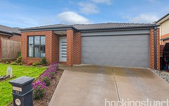 53 Moxham Drive, Clyde North Vic