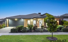 10 Cottongrass Avenue, Clyde North VIC