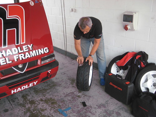 Guy Hale cleans his tyres at Brands