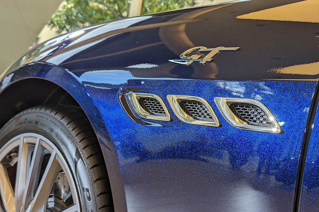 Maserati 211210-25