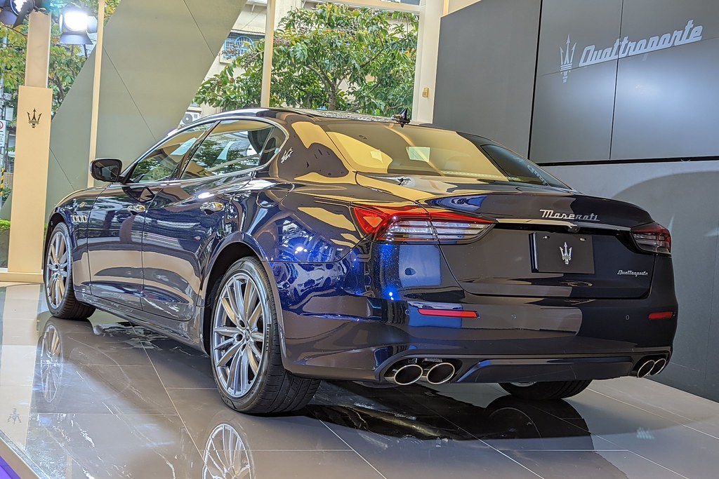 Maserati 211210-24