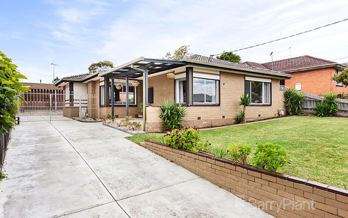9 Coolavin Rd, Noble Park North VIC 3174