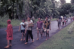 PF Tahiti schoolkids - 1965 (W65-A01-20)