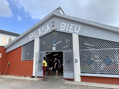 Plasa Bieu food market (Willemstad, Curaçao 2021)