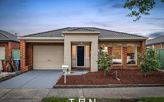 8 Woodchase Court, Cranbourne East Vic