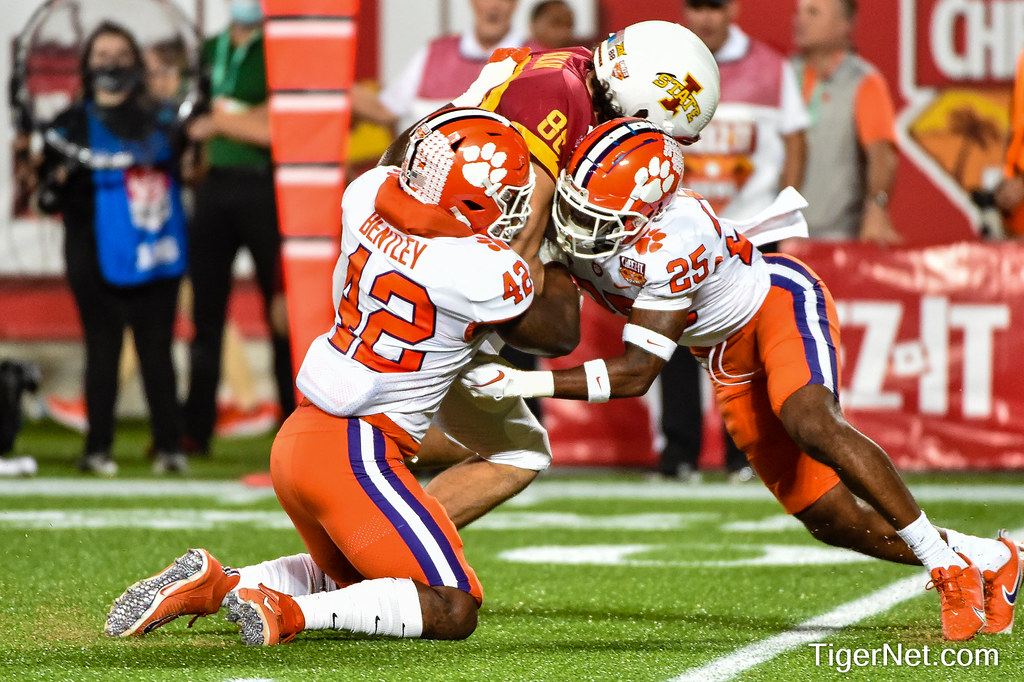 Clemson Football Photo of Jalyn Phillips and LaVonta Bentley and iowastate