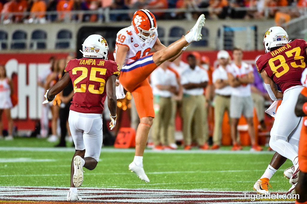 Clemson Football Photo of Will Spiers and iowastate