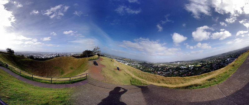 2014-01-17_17-44-46_NZ_Auckland_pano-14_images<br/>© <a href="https://flickr.com/people/96541566@N06" target="_blank" rel="nofollow">96541566@N06</a> (<a href="https://flickr.com/photo.gne?id=51802858085" target="_blank" rel="nofollow">Flickr</a>)