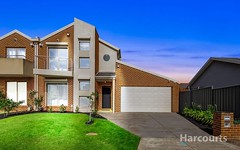 2 Elmsted Court, Cairnlea VIC