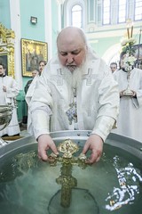 18 января 2022, В Крещенский сочельник митрополит Кирилл совершил Литургию и чин великого освящения воды в Андреевском соборе Ставрополя