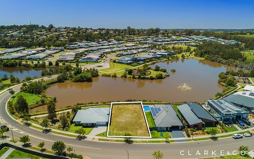 114 Grand Parade, Rutherford NSW