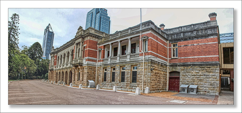 Supreme Court of Western Australia (Rear View), Barrack Street, Perth, Western Australia<br/>© <a href="https://flickr.com/people/127349327@N05" target="_blank" rel="nofollow">127349327@N05</a> (<a href="https://flickr.com/photo.gne?id=51831982247" target="_blank" rel="nofollow">Flickr</a>)