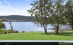 37 Bayside Drive, Green Point NSW