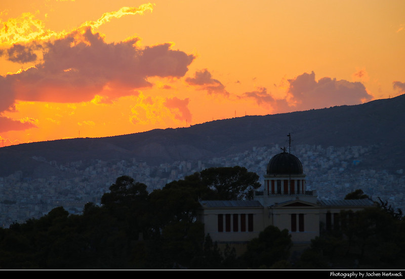 Sunset seen from Areopagus Hill, Athens, Greece<br/>© <a href="https://flickr.com/people/59238173@N07" target="_blank" rel="nofollow">59238173@N07</a> (<a href="https://flickr.com/photo.gne?id=51857208803" target="_blank" rel="nofollow">Flickr</a>)