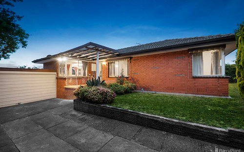 27 Collins St, Bulleen VIC 3105