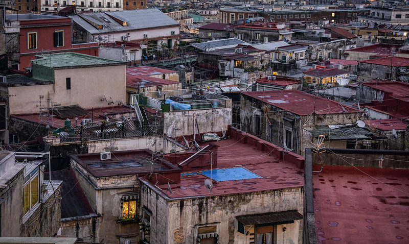The Roofs of Naples<br/>© <a href="https://flickr.com/people/42534216@N03" target="_blank" rel="nofollow">42534216@N03</a> (<a href="https://flickr.com/photo.gne?id=51864104785" target="_blank" rel="nofollow">Flickr</a>)