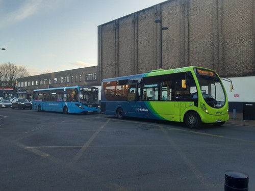 Arriva Beds and Bucks Wright Streetlite WF 2315 LM64 JOH and ADL Enviro 200 MMC 3130 YX17 NNF
