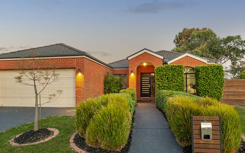 2 Formby Place, Cranbourne Vic 3977