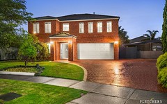 11 BUTTERFIELD Place, Cranbourne East VIC