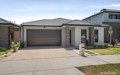 7 Vermillion Drive, Clyde North VIC