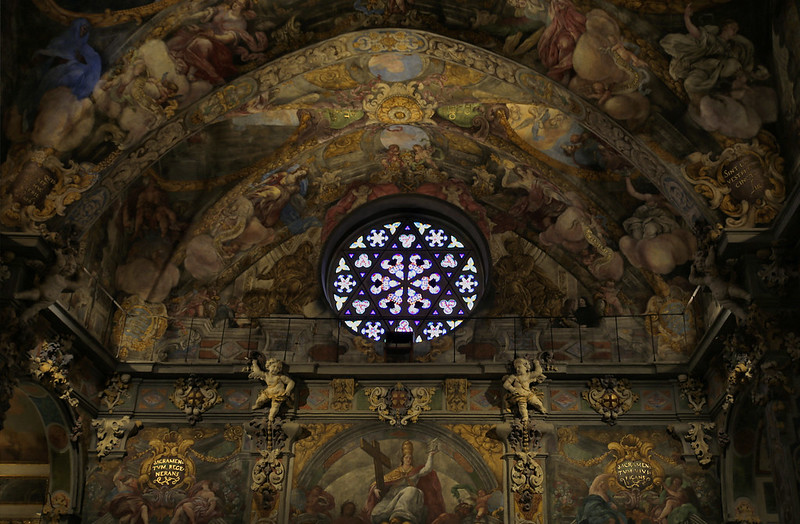 Beautiful paintings by San Nicolás that adorn the vaults<br/>© <a href="https://flickr.com/people/81035653@N00" target="_blank" rel="nofollow">81035653@N00</a> (<a href="https://flickr.com/photo.gne?id=51892842974" target="_blank" rel="nofollow">Flickr</a>)
