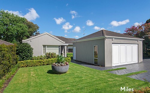 15 Withers St, Ivanhoe East VIC 3079