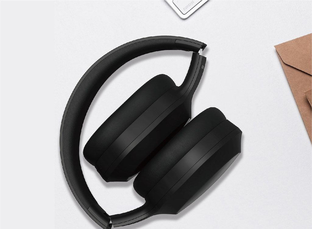 圖2_NOKIA芬蘭原廠設計團隊針對台灣「配戴壓迫、不易攜帶」痛點，打造耳機支架可折疊收納、更適合攜帶外出的全新耳機