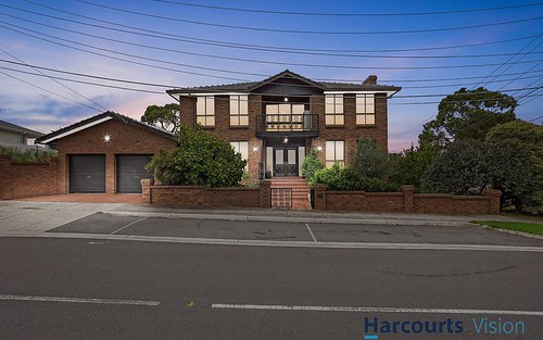 109 Riviera Road, Avondale Heights VIC