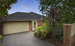 17 Woodhouse Grove, Box Hill North VIC