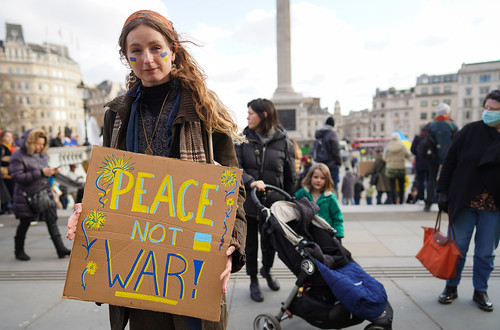 PEACE NOT WAR !