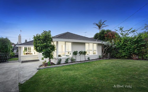 33 Marilyn St, Doncaster VIC 3108