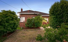 52 Hayes Road, Strathmore VIC