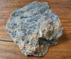 Djoua 001 — a rare 3.3kg meteorite