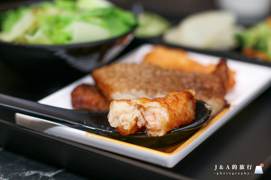 金仙魯肉飯鉑金食堂。起司明太子滷肉飯好涮嘴！創意混血滷肉飯挑戰你的味蕾 @J&amp;A的旅行