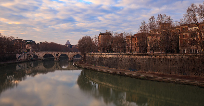 River Tiber in Rome, Italy<br/>© <a href="https://flickr.com/people/32778908@N02" target="_blank" rel="nofollow">32778908@N02</a> (<a href="https://flickr.com/photo.gne?id=51969875935" target="_blank" rel="nofollow">Flickr</a>)
