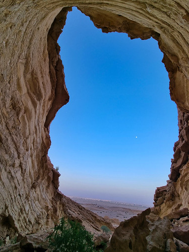 Jabal Hafit Desert Park near al-Ain, UAE (1)