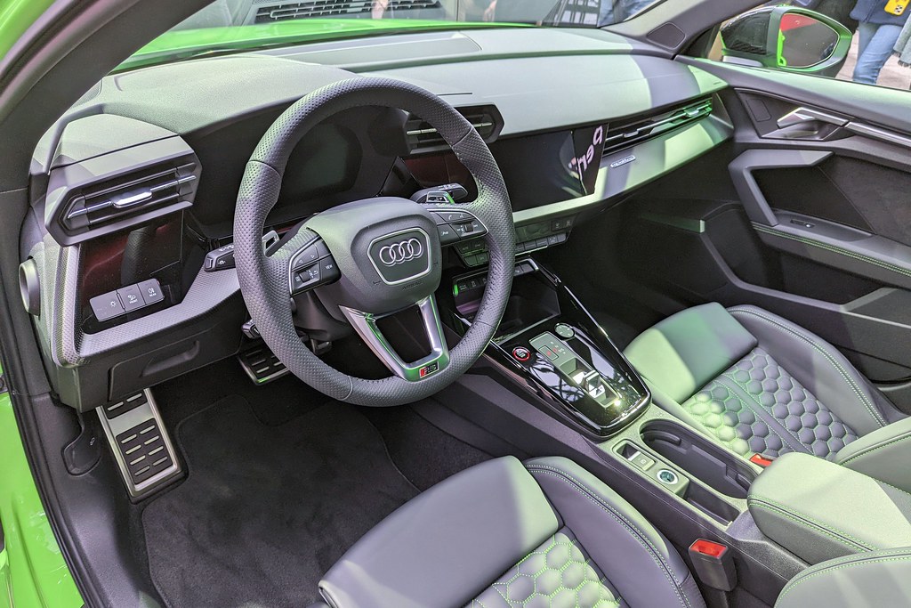 Audi 220401-7