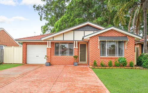 18 Olympus Drive, St Clair NSW