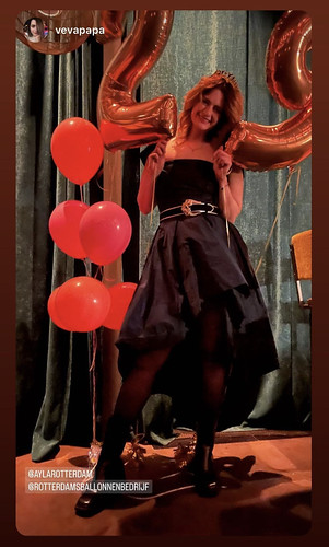 Tafeldecoratie 6ballonnen en Folieballon Cijfer 29 Verjaardag Ayla Rotterdam