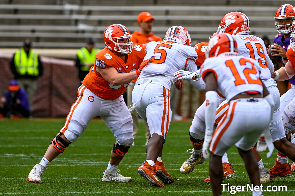 Clemson Football Photo of KJ Henry and Will Boggs