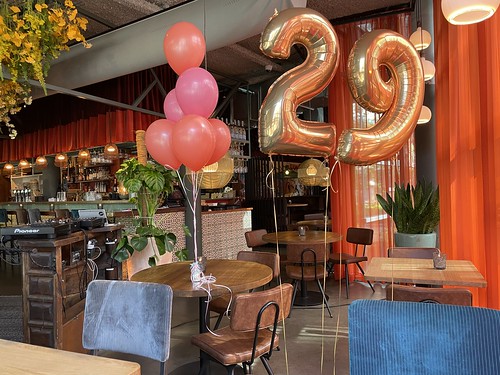 Table Decoration 6 balloons en Foilballoon Number 29 Birthday Ayla Rotterdam